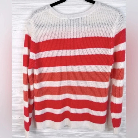 Apt 9 White Pullover Sweater with Multi Pink Stripes Size Medium - Picture 3 of 11
